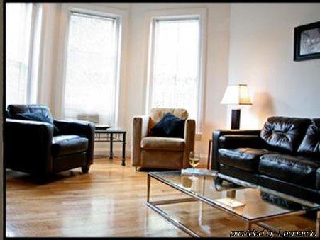 Boston Christopher Chambre photo